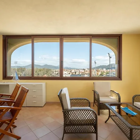 Daire Elegante Vista Mare Olbia